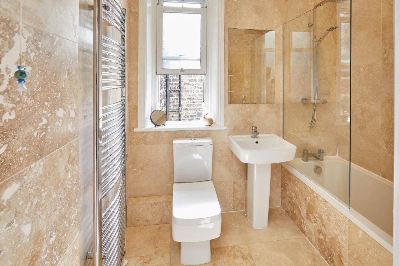 Host & Stay - Kulla Loft Harrogate Bagian luar foto